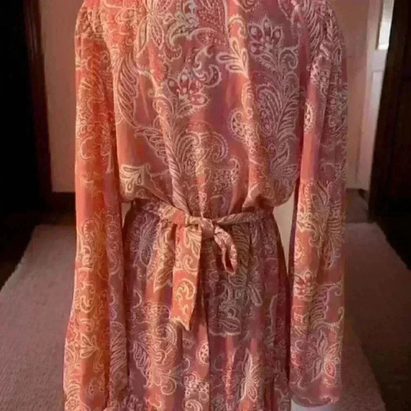 Paisley Ruffle Design Dress Size M - Picture 3 of 4